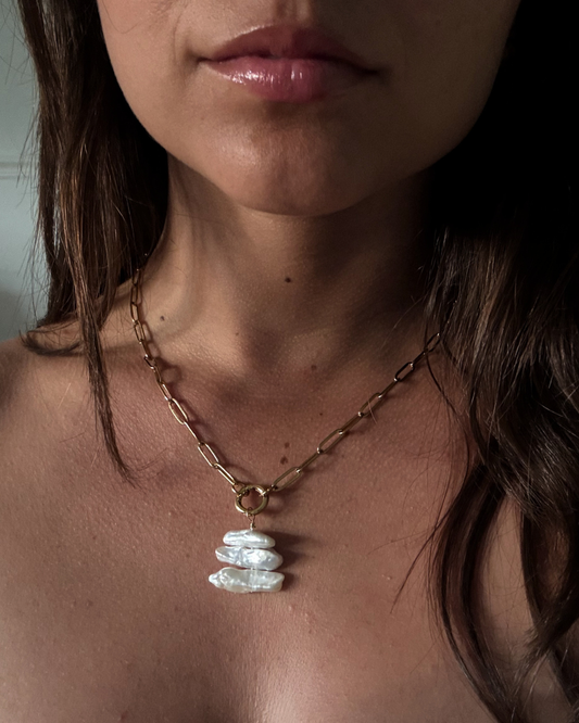 Alba Freshwater Biwa Pearl Necklace
