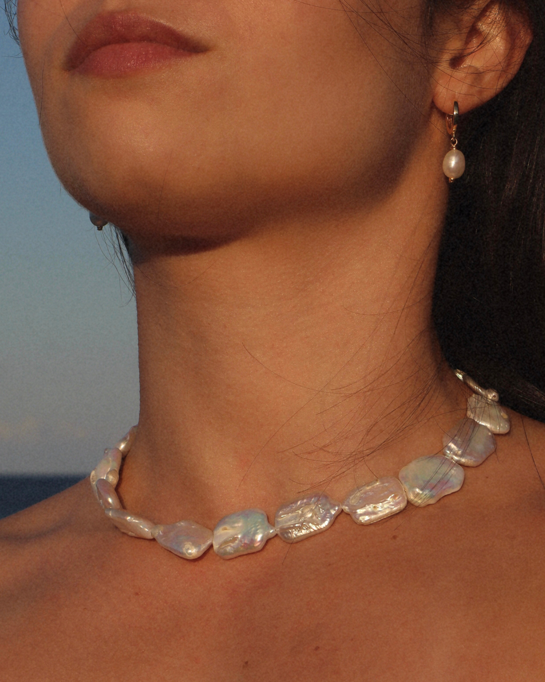 Statement Pearl Choker