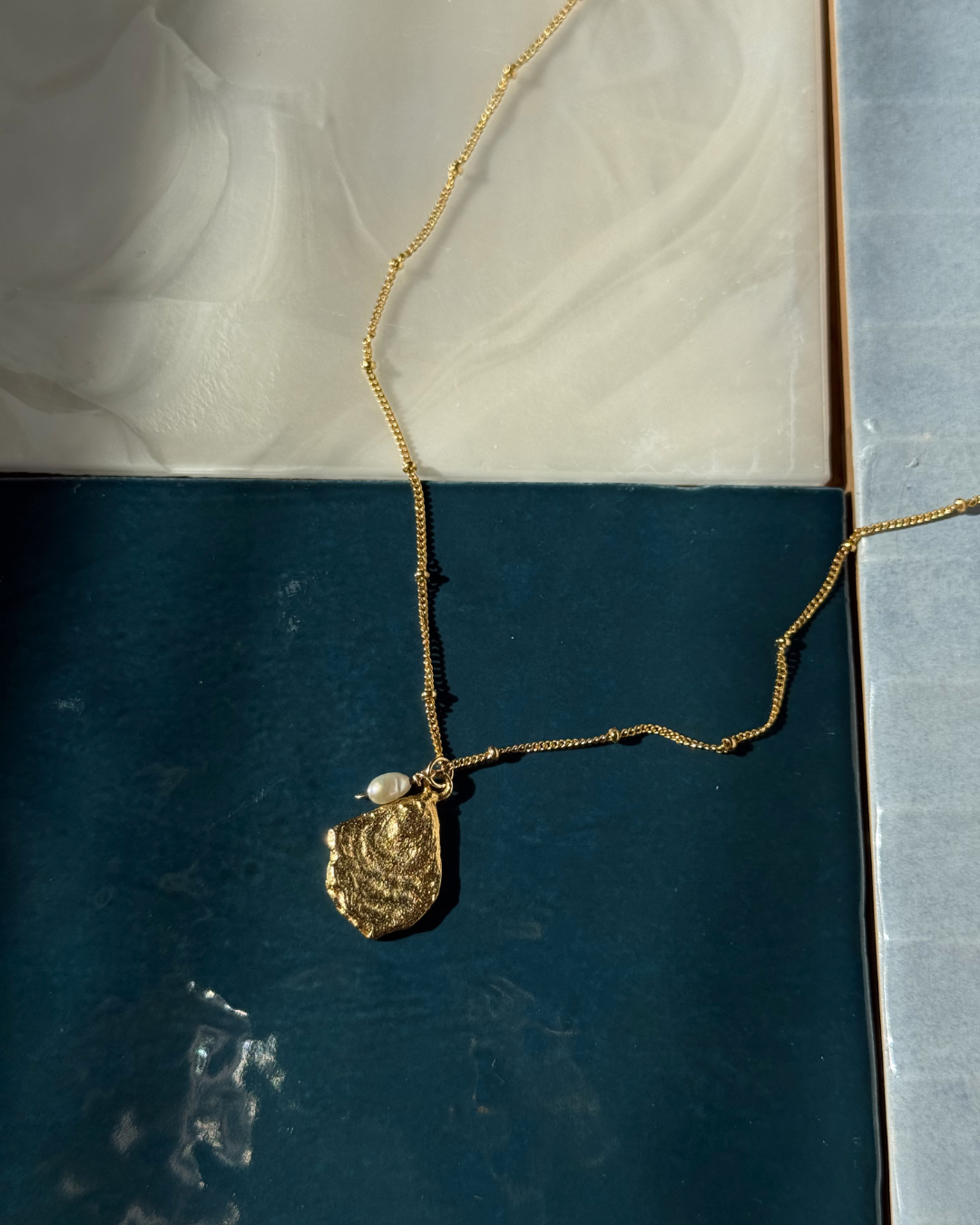 Cala Necklace